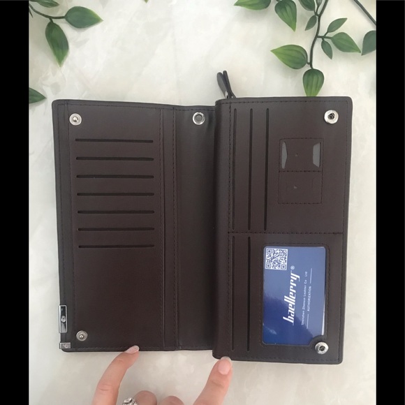 ✨Shimmering Bronze Wallet/Clutch✨ - Picture 7 of 7